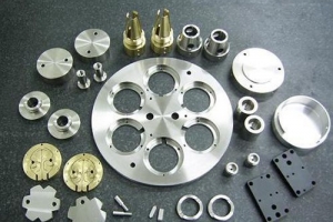 熱噴涂廠家?guī)懔私鉄釃娡康募夹g特點